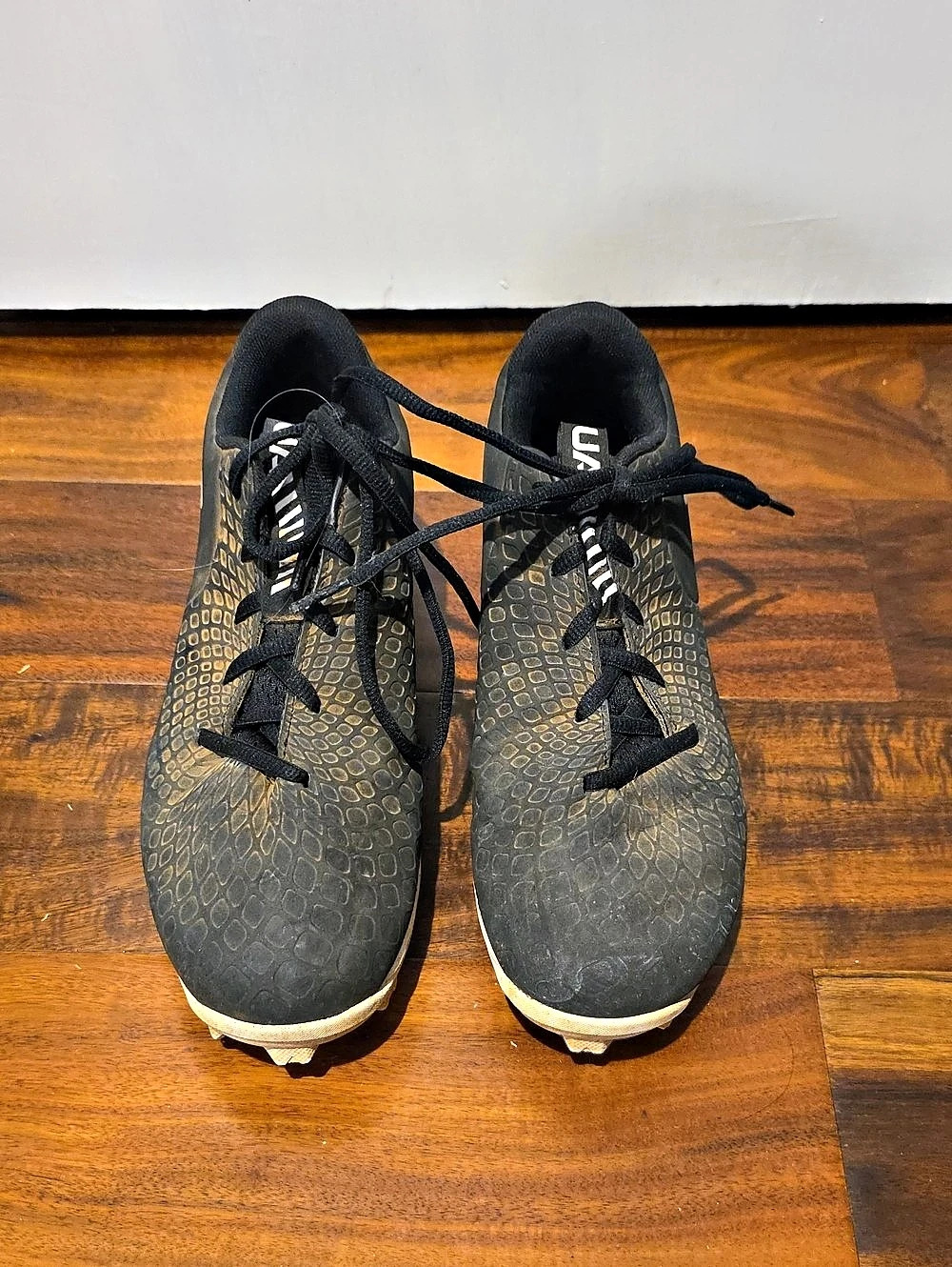 Under Armour Baseball Cleats